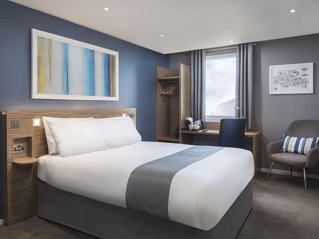 Travelodge Birmingham Central Bull Ring Δωμάτιο φωτογραφία