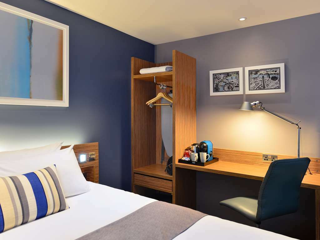 Travelodge Birmingham Central Bull Ring Δωμάτιο φωτογραφία