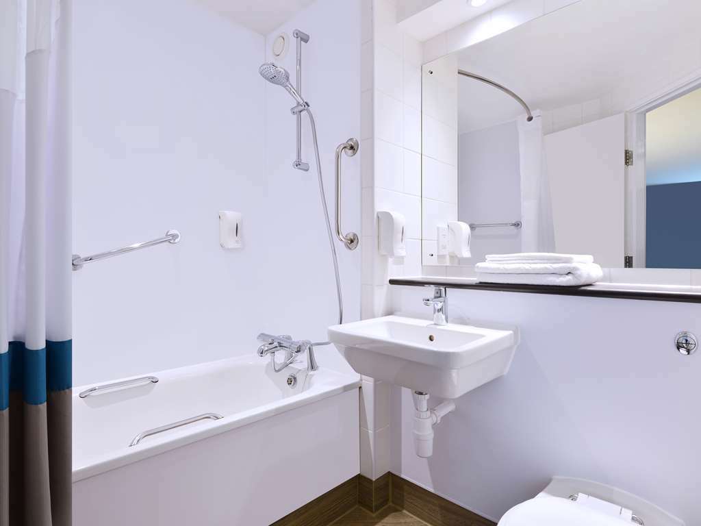 Travelodge Birmingham Central Bull Ring Δωμάτιο φωτογραφία