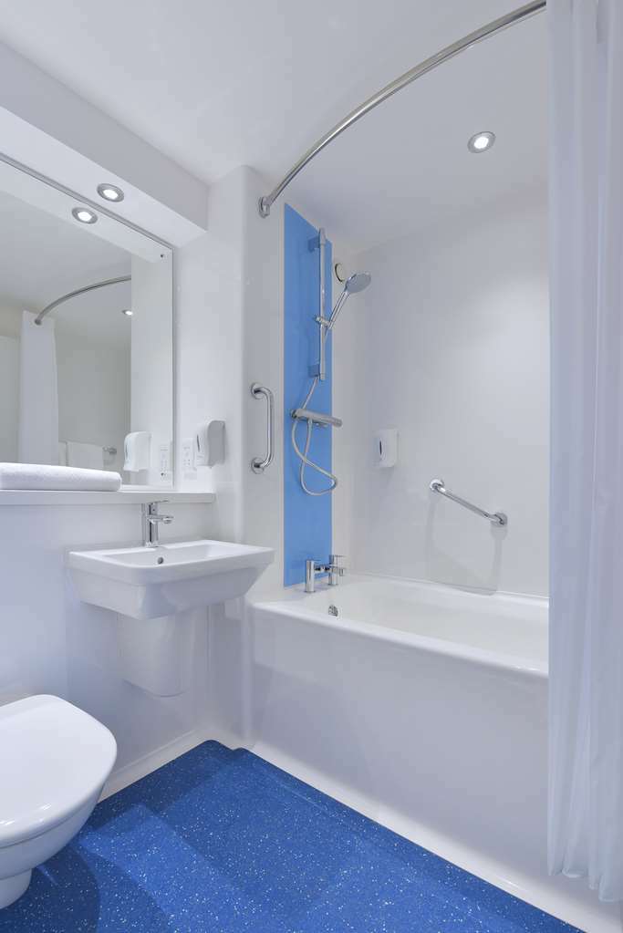 Travelodge Birmingham Central Bull Ring Δωμάτιο φωτογραφία